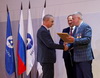 Фейерверк наград и академическая музыка в подарок