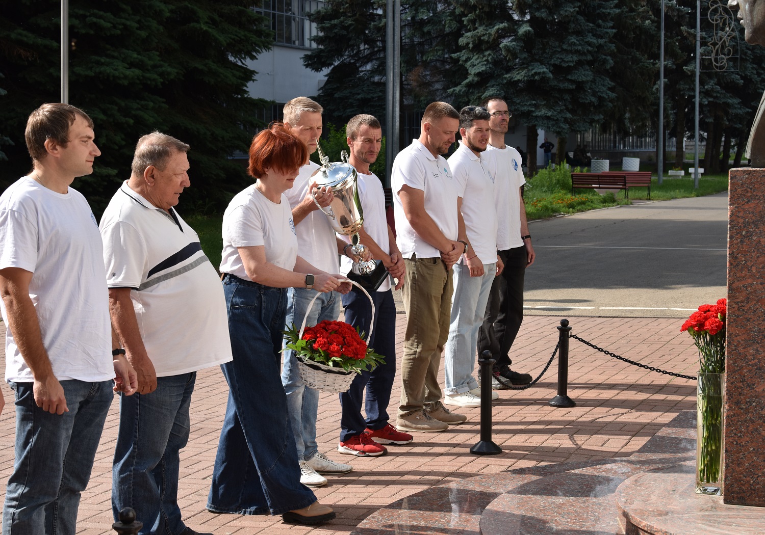 Памяти Юлия Евгеньевича Седакова